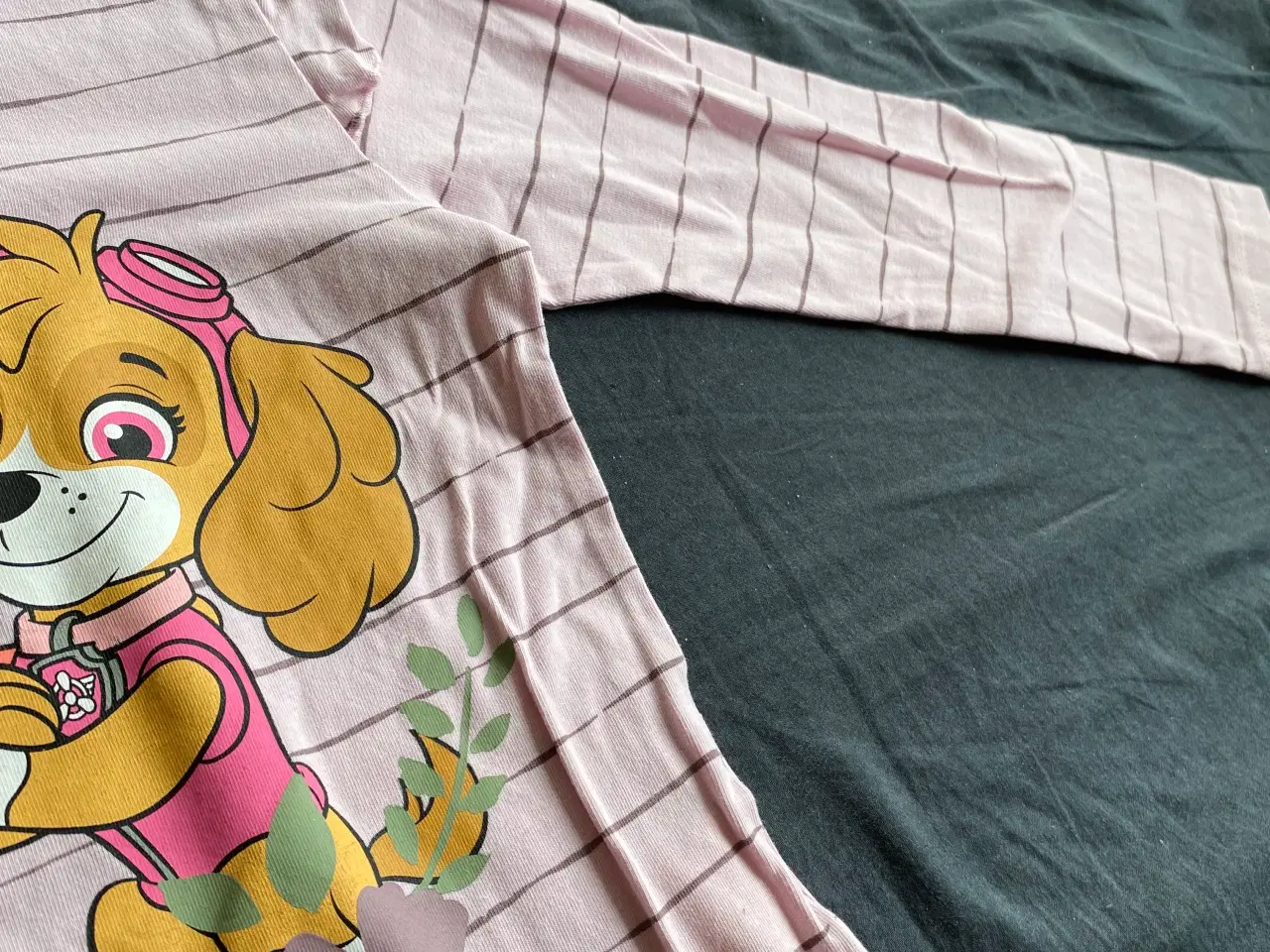 Billede 4 - Bluse med Paw Patrol 