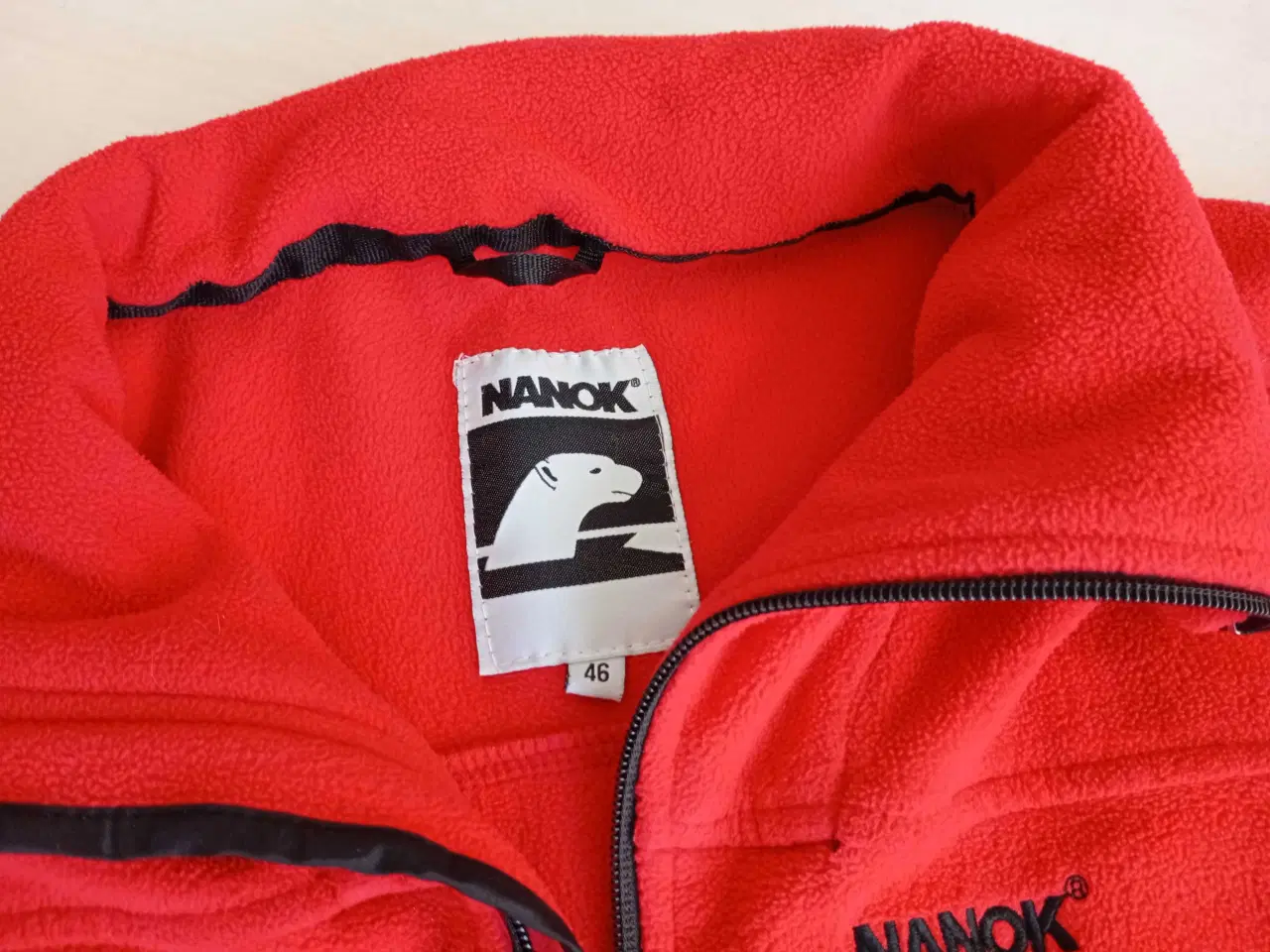 Billede 7 - NANOK Fleece jakke. Rød
