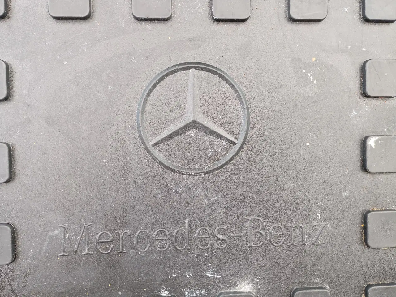 Billede 3 - Bagagerums bakke Mercedes