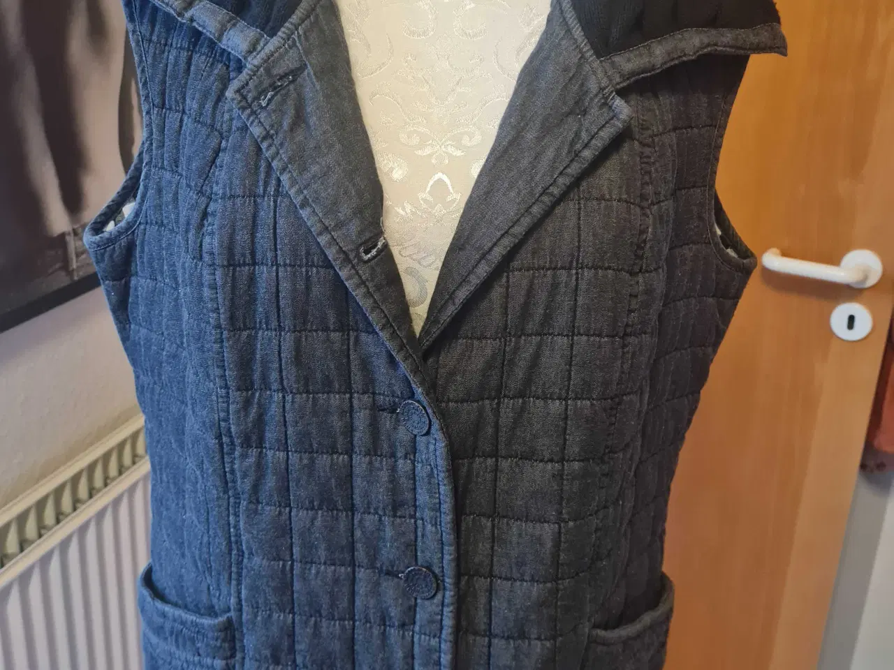 Billede 1 - Blue Willis foret vest str xl 