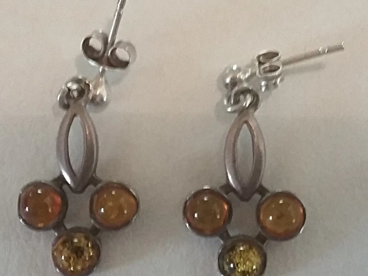 Billede 20 - RAV SMYKKER HALSKÆDER, VEDHÆNG OG ØRERINGE