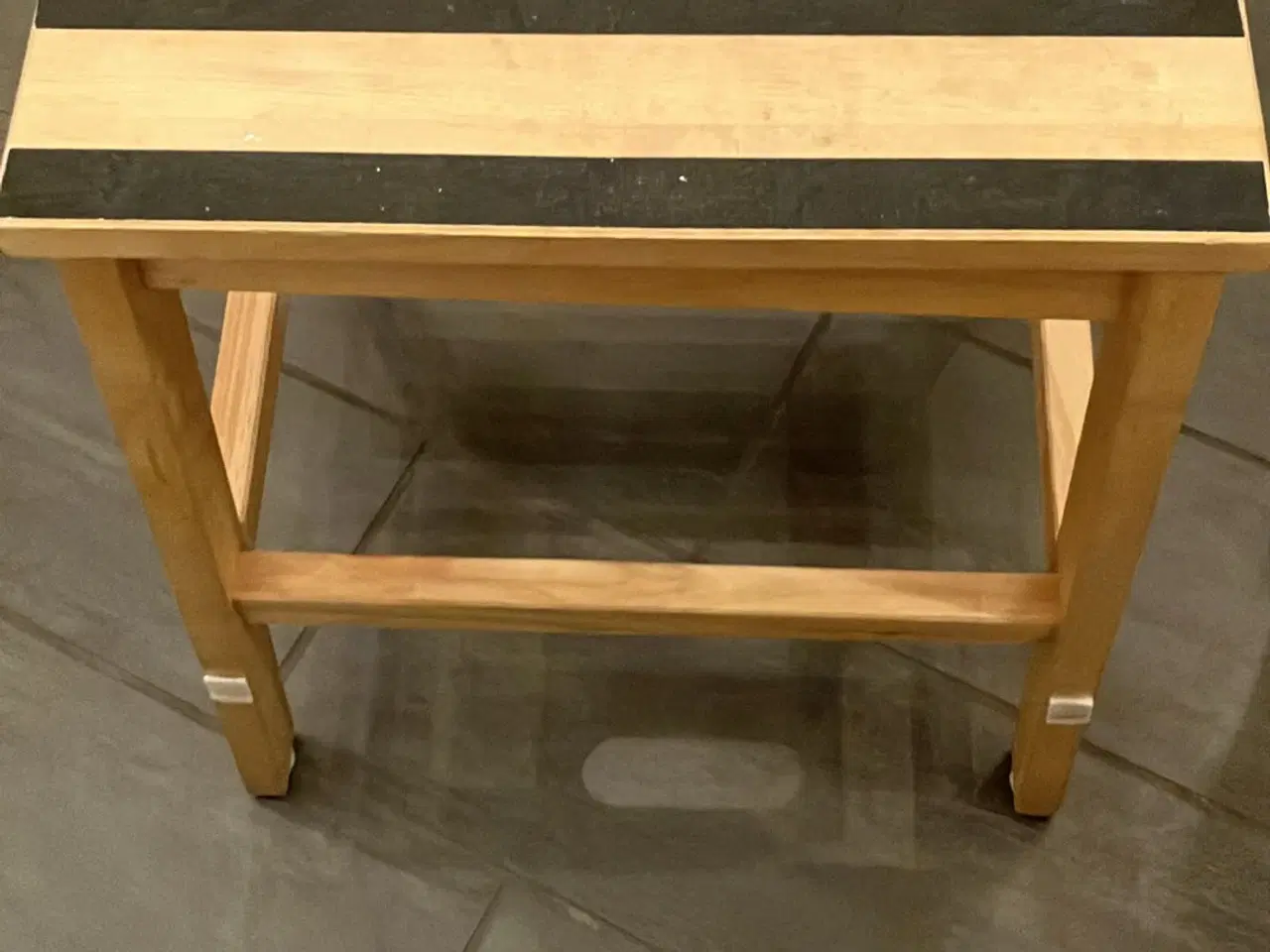 Billede 2 - Ikea taburet (Bekväm)