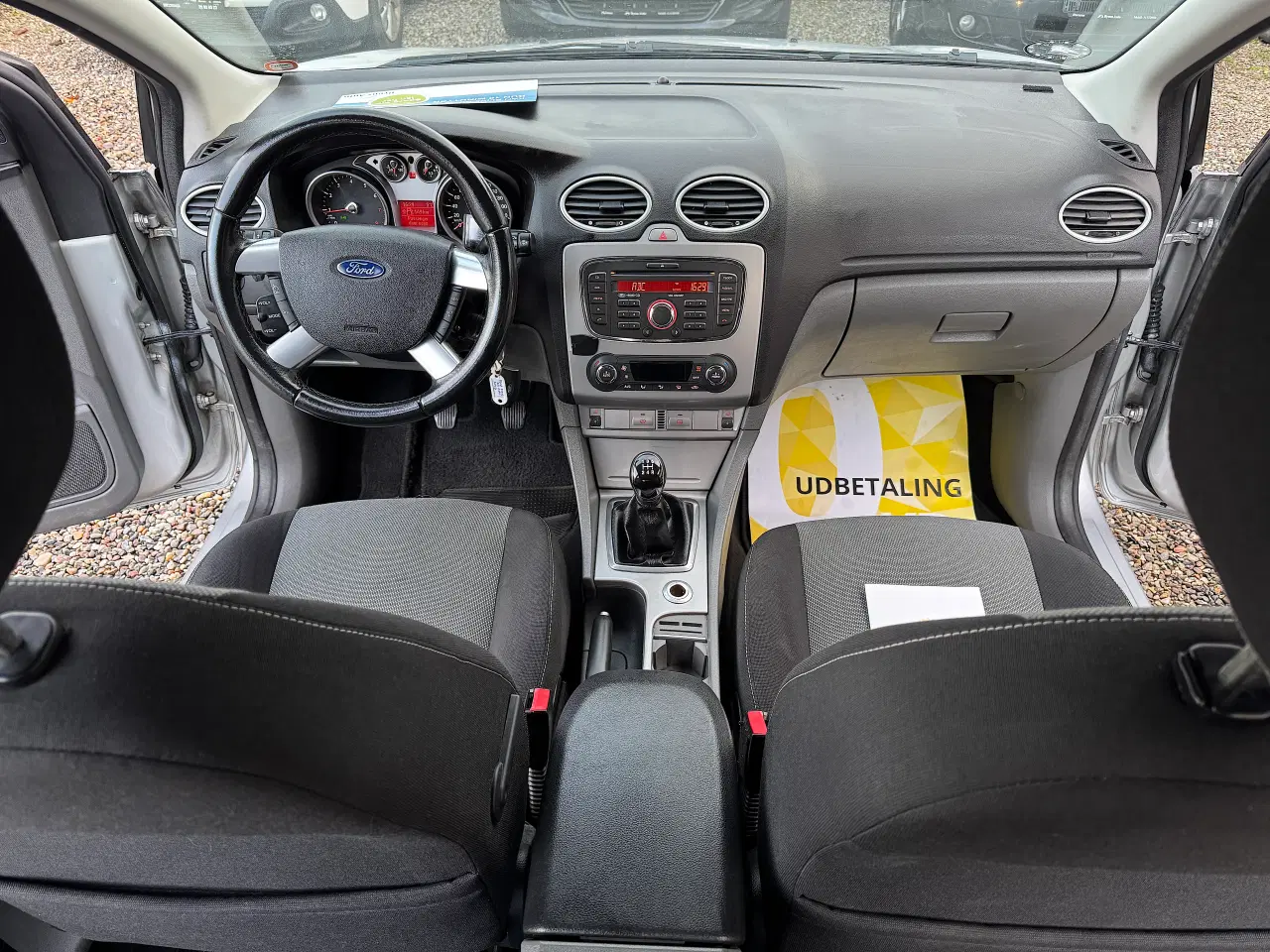 Billede 9 - Ford Focus Nysyn Meget pæn og velholdt 