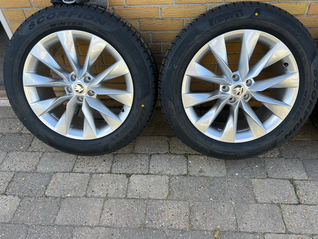 Billede 1 - 19" org. Skoda Enyaq vinterhjul