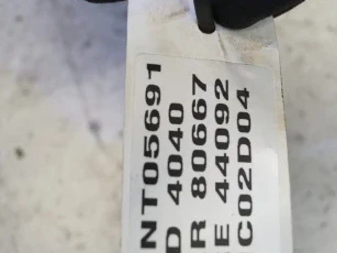 Billede 5 - John Deere 4040 R.H. liftarm AR80666