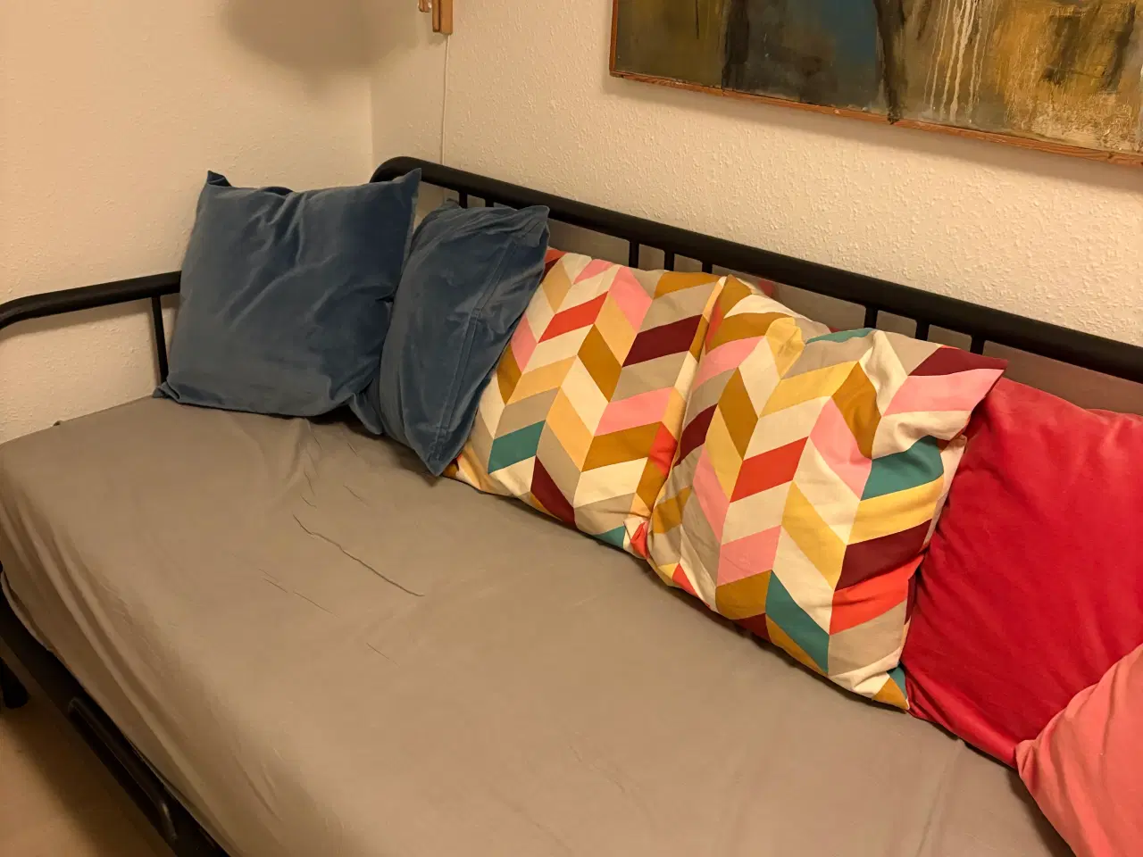 Billede 2 - Udtræksseng fra Ikea