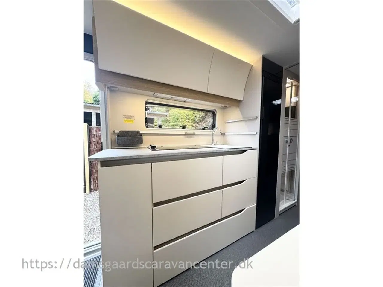 Billede 11 - 2021 - Adria Adora 673 PK   Dobbeltseng-Køjer-Alde-Gulvvarme-Telt