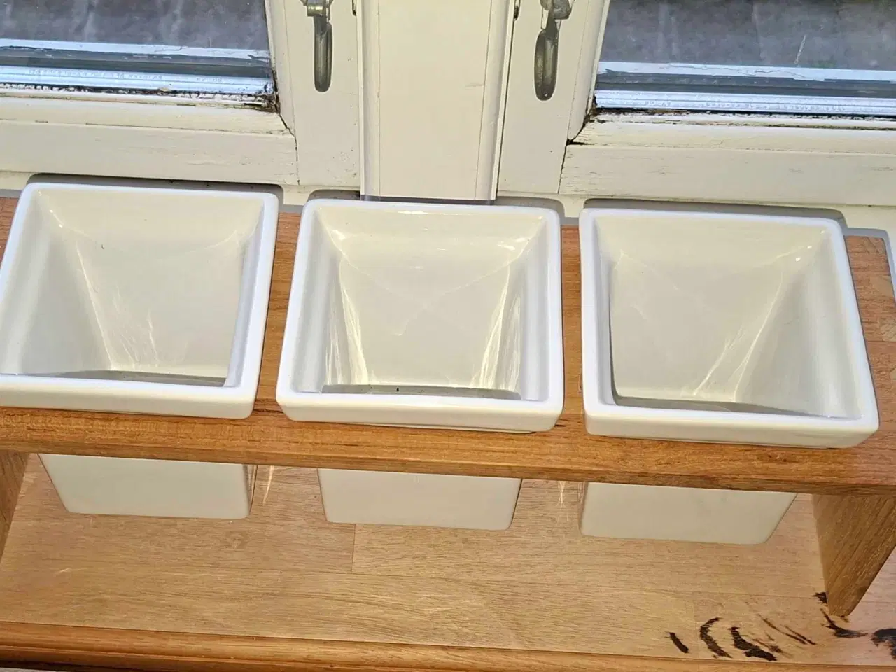 Billede 3 - Skagerak plint krukker 