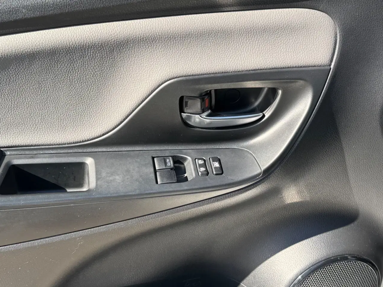 Billede 10 - Toyota Yaris 1,5 VVT-iE T2