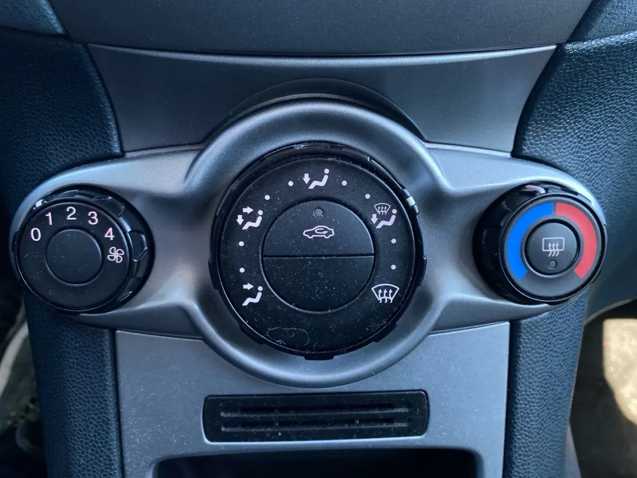 Billede 14 - Ford Fiesta 1,25 Trend 60HK 5d