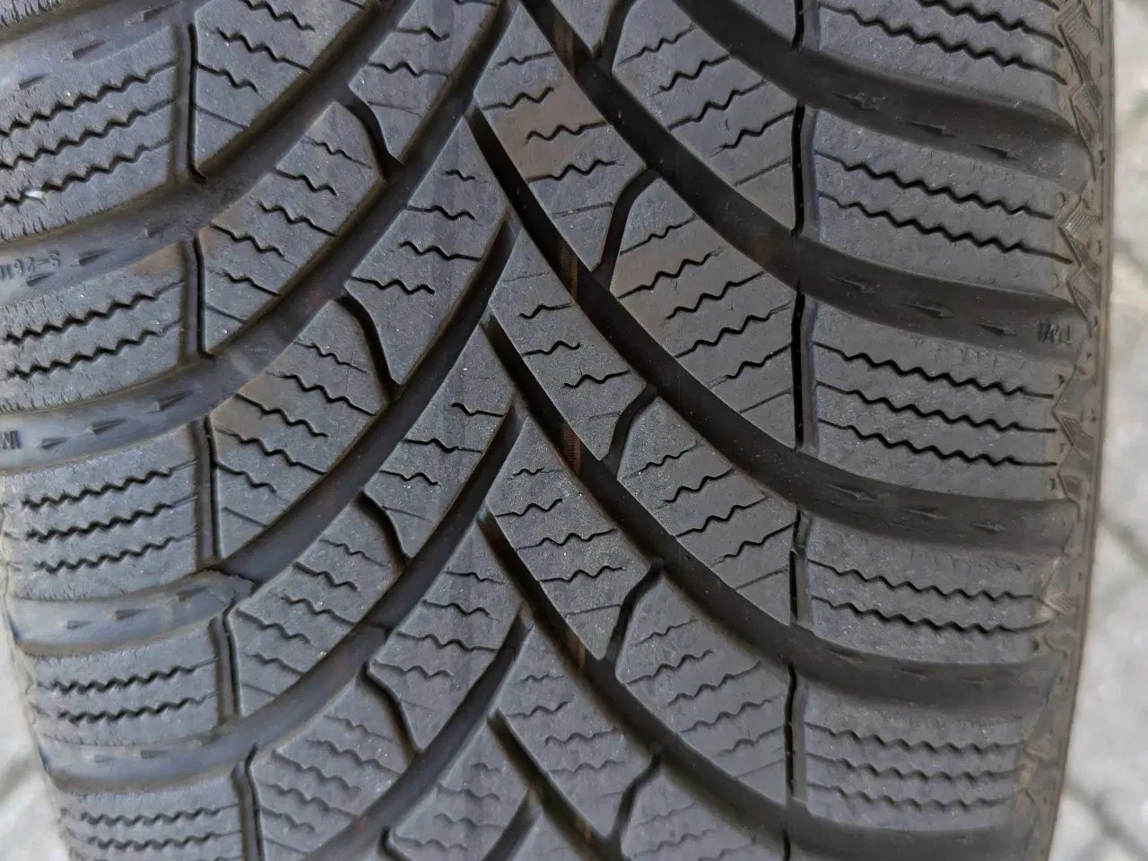 Billede 2 - 4 stk vinterdæk på stålfælge sælges