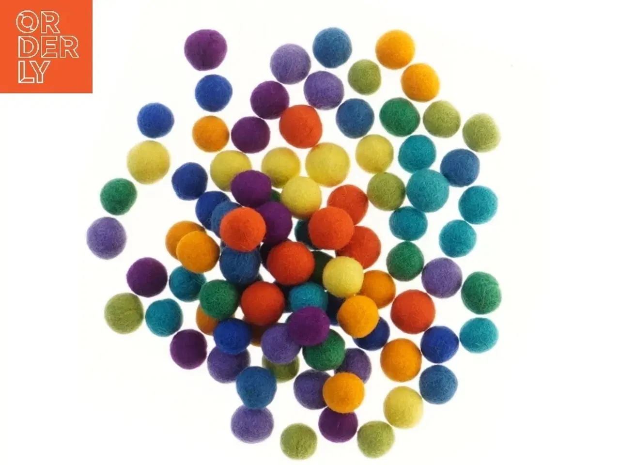 Billede 1 - Farvede uldkugler (str. 2 cm)