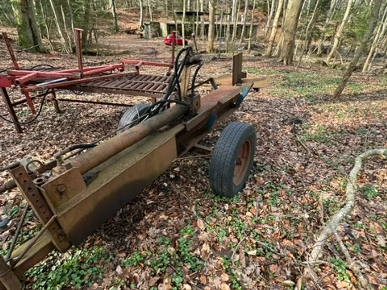 Billede 1 - Traktor Brændekløver nedsat