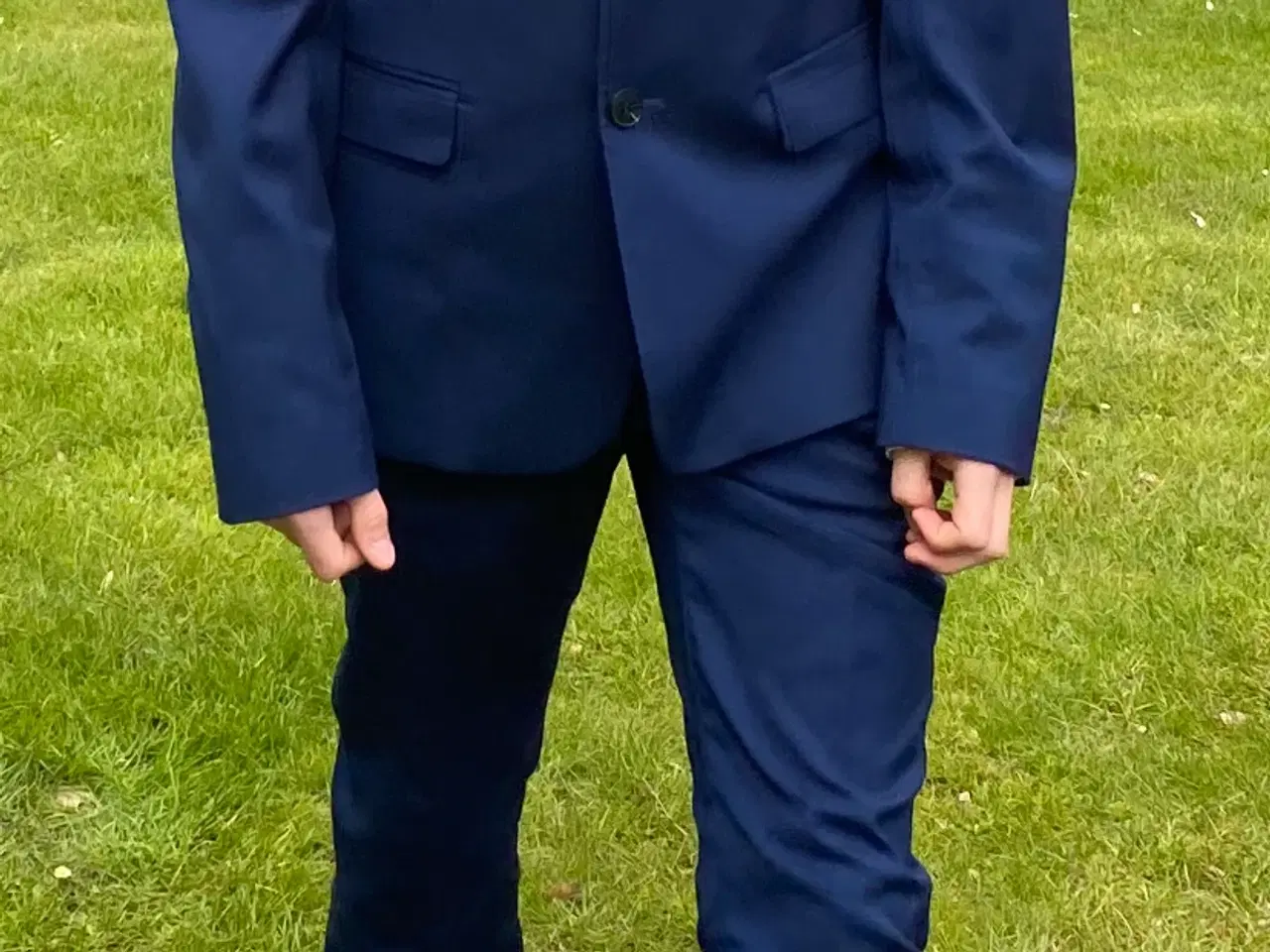 Billede 1 - Bukser jakkesæt konfirmation 