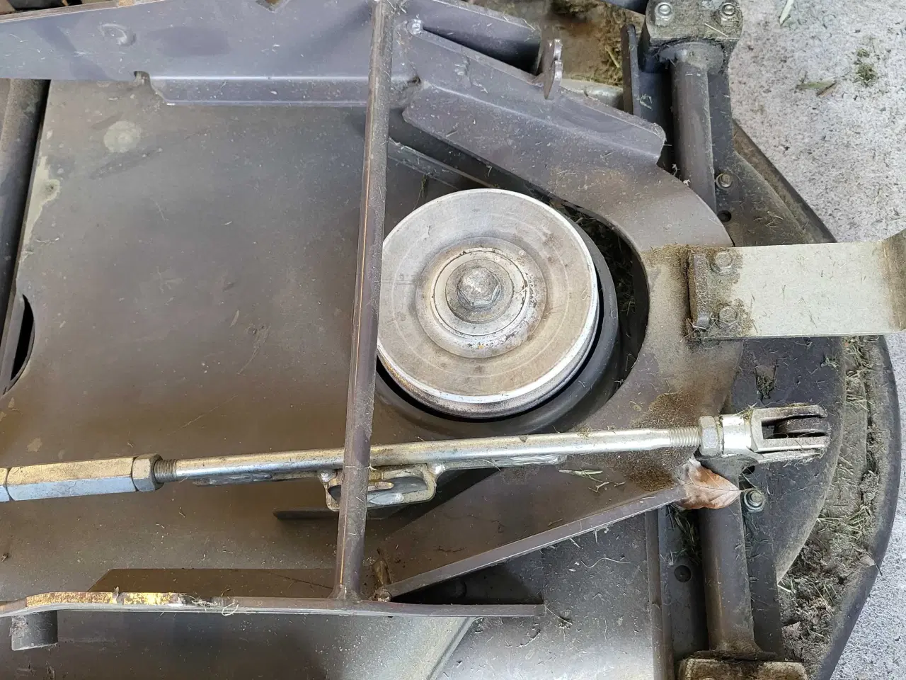 Billede 3 - Brugt klippebord til Husqvarna p524 efi.
