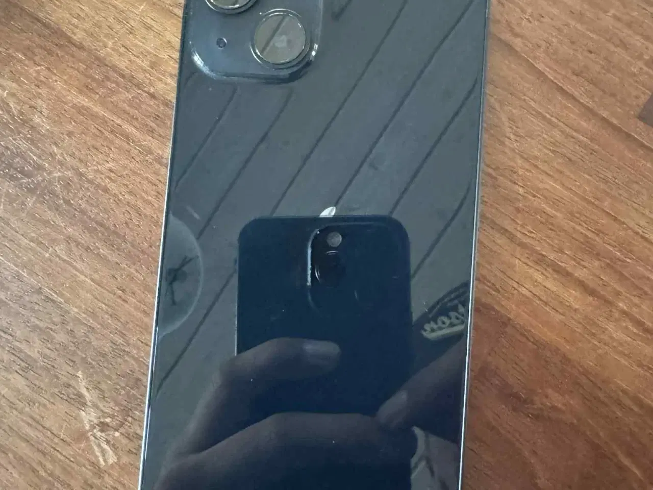 Billede 1 - iPhone 13 fejler intet