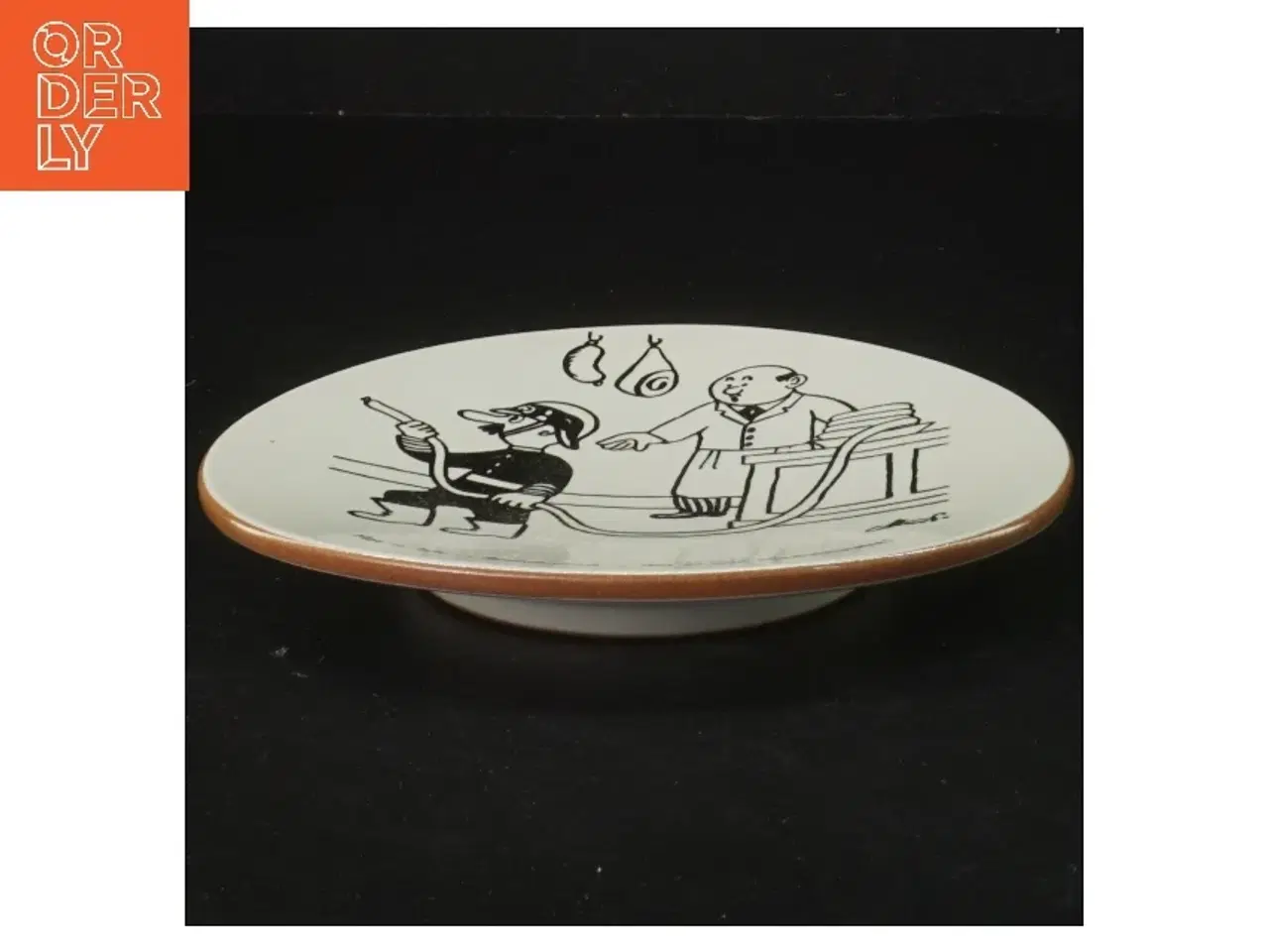 Billede 2 - Humoristisk keramisk tallerken fra Knabstrup, Storm P(str. Ø 15,5 cm) (str. Ø 15,5 cm)