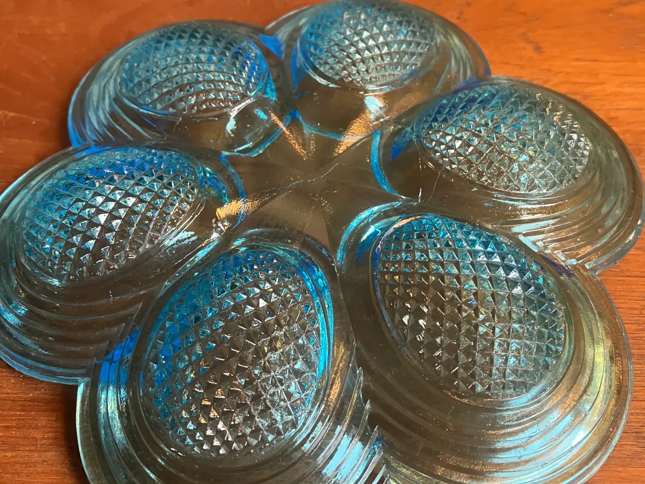 Billede 4 - Blå glas æggebakke fra Fyns Glasværk