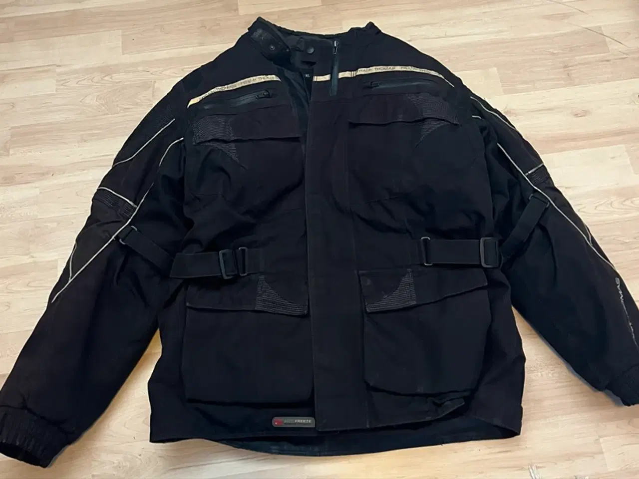 Billede 3 - Frank Thomas MC jakke til salg.