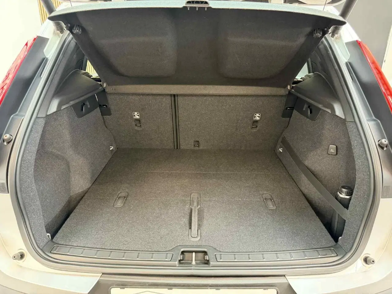 Billede 18 - Volvo XC40 2,0 T4 190 Momentum aut.