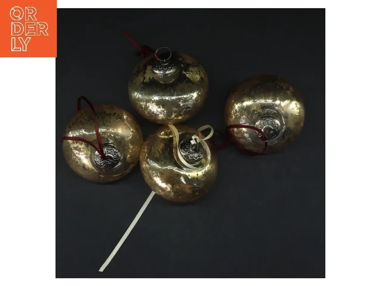 Billede 2 - Vintage guld julekugler (str. 4 stk 8 cm)