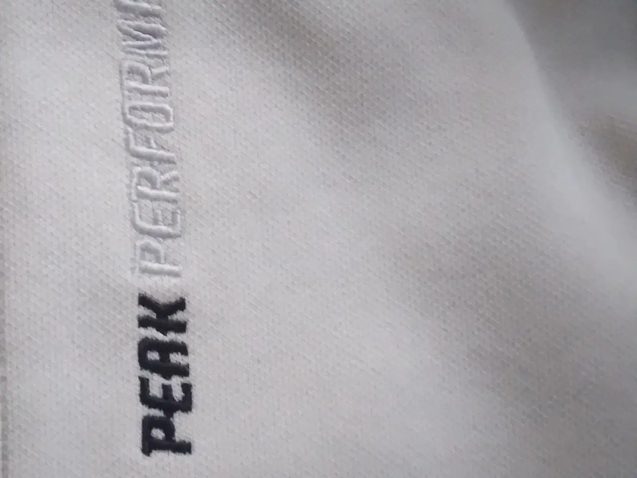 Billede 1 - Peak performance  sweatshirt 