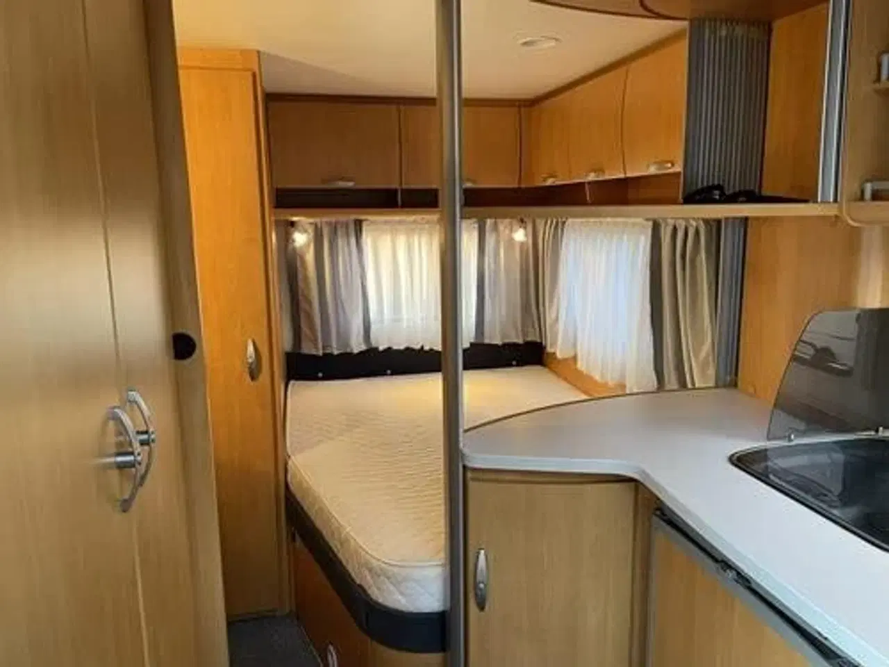 Billede 4 - Eifelland Holiday 495 TF - Smugkig på Januar Tilbud - Spar 10.000