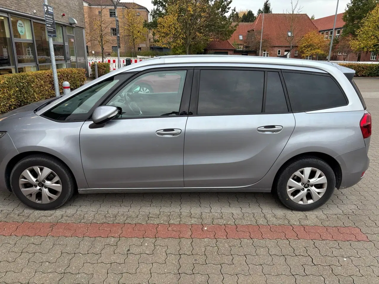 Billede 5 - Citroën Grand C4 SpaceTourer 1,2 PureTech 130 Iconic 7prs