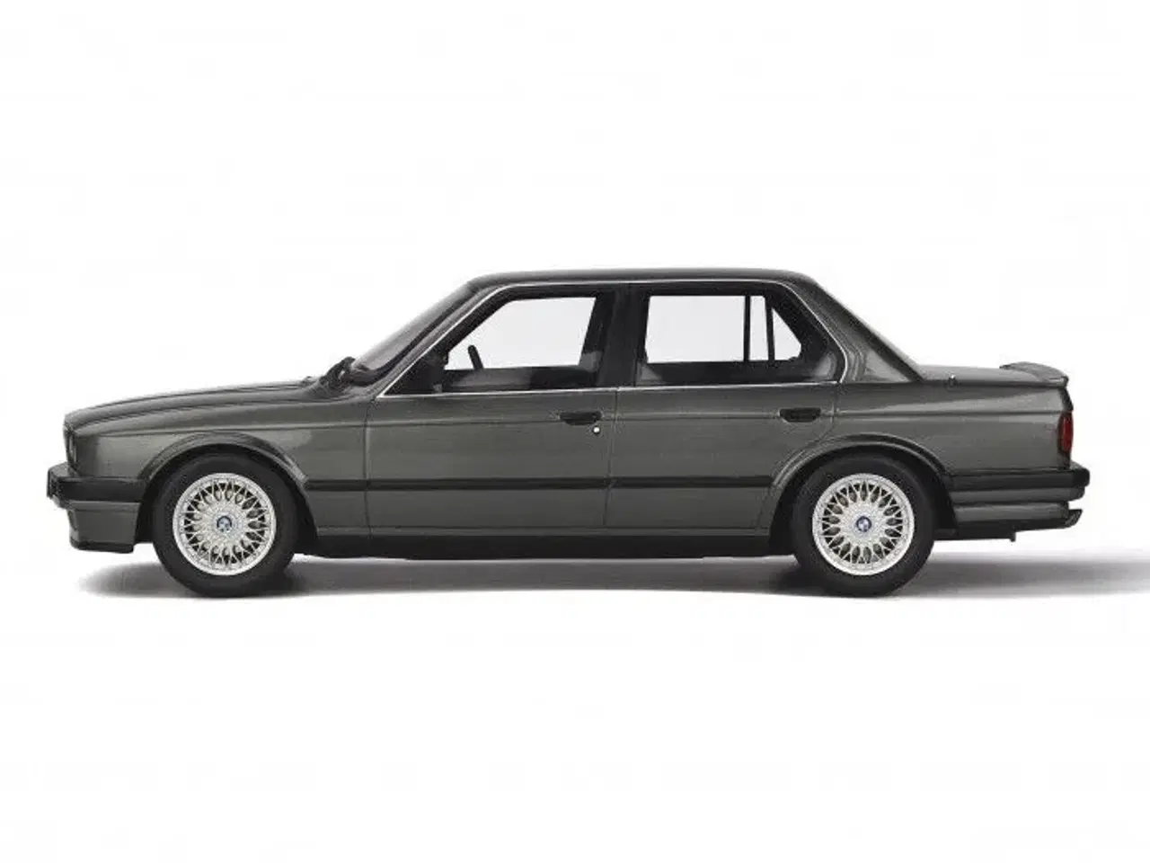 Billede 3 - 1988 BMW 325i  E30  1:18  
