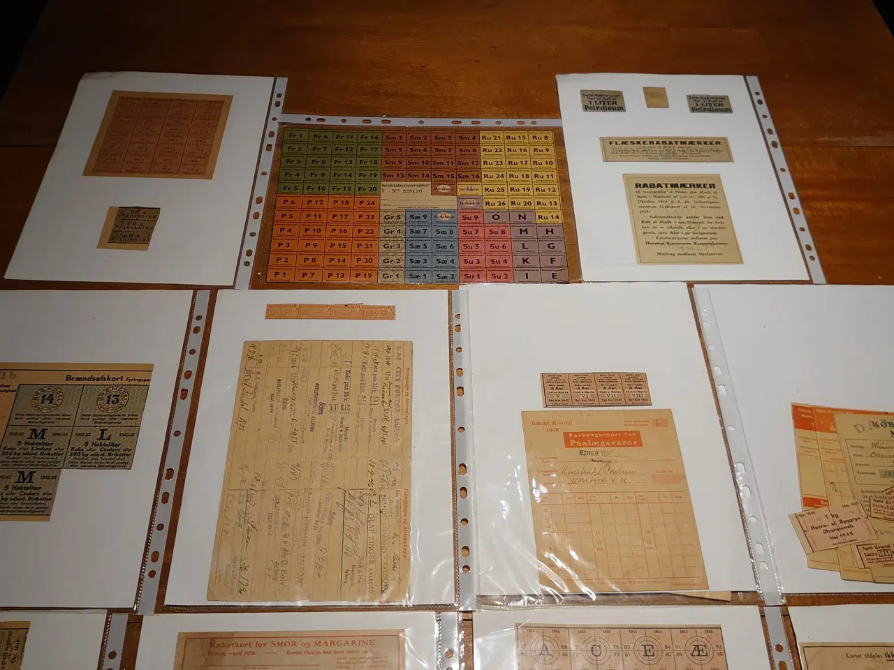 Billede 7 - Stor samling Rationeringsmærker. 1939-52