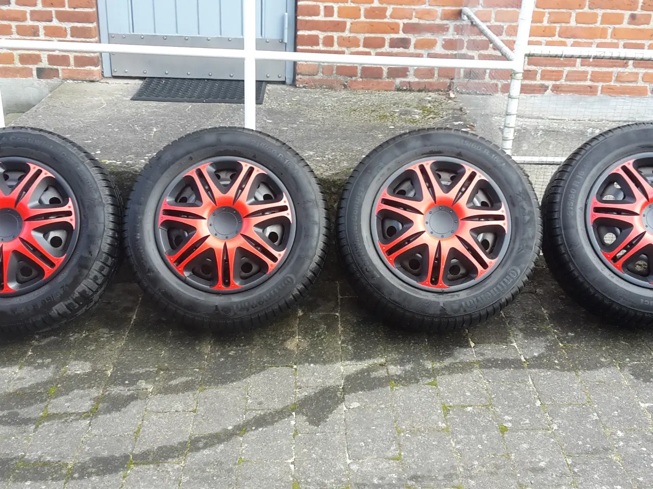 Billede 1 - 16" røde/orange hjulkapsler