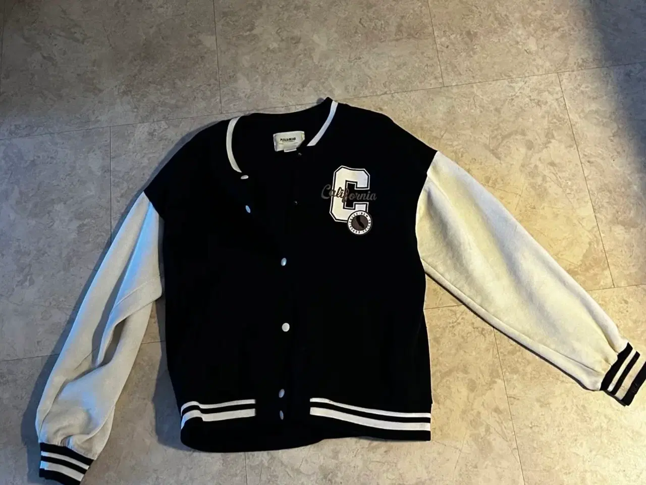 Billede 1 - Sælger jakke og blazer