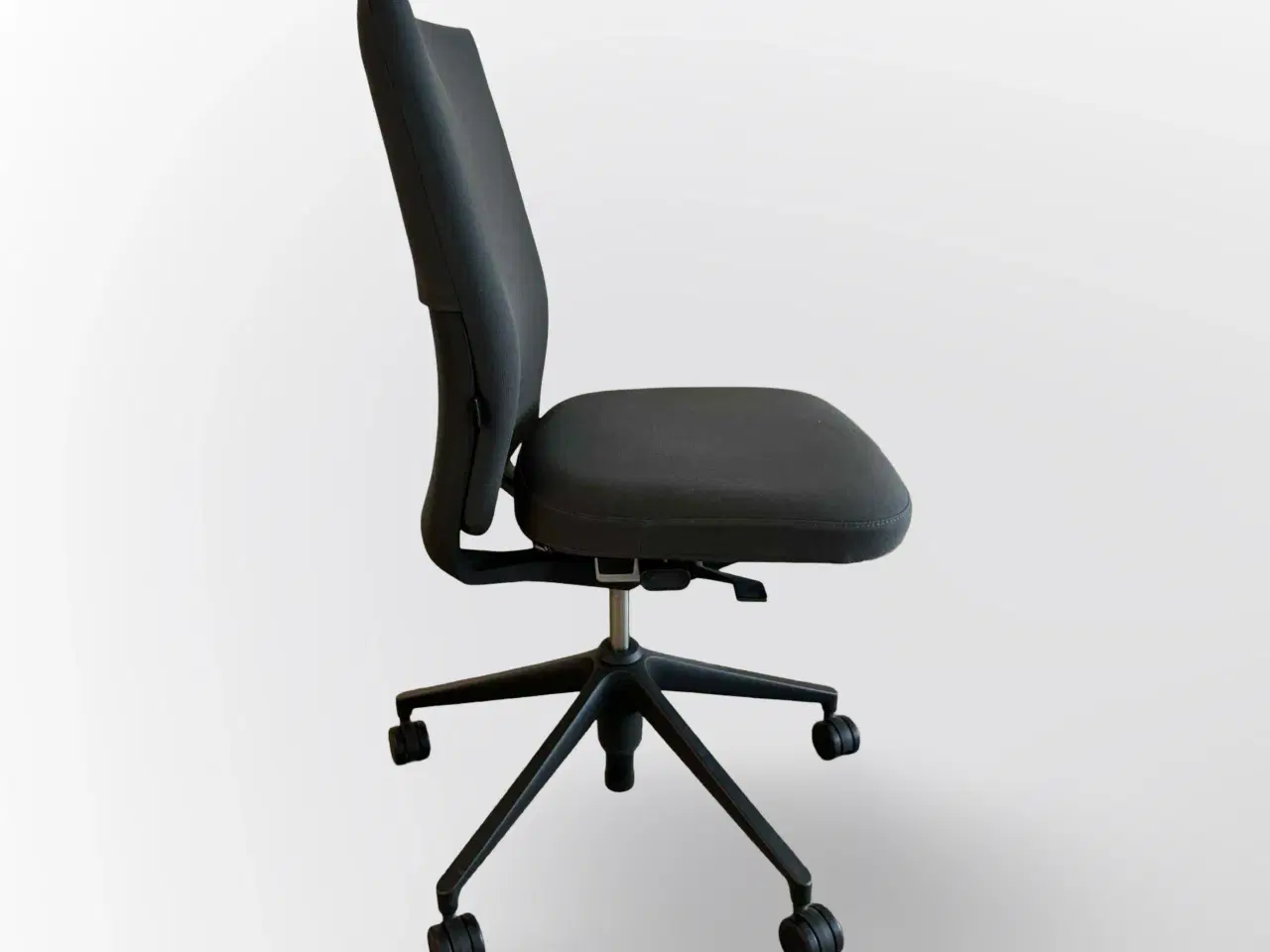 Billede 4 - Vitra | ID Soft