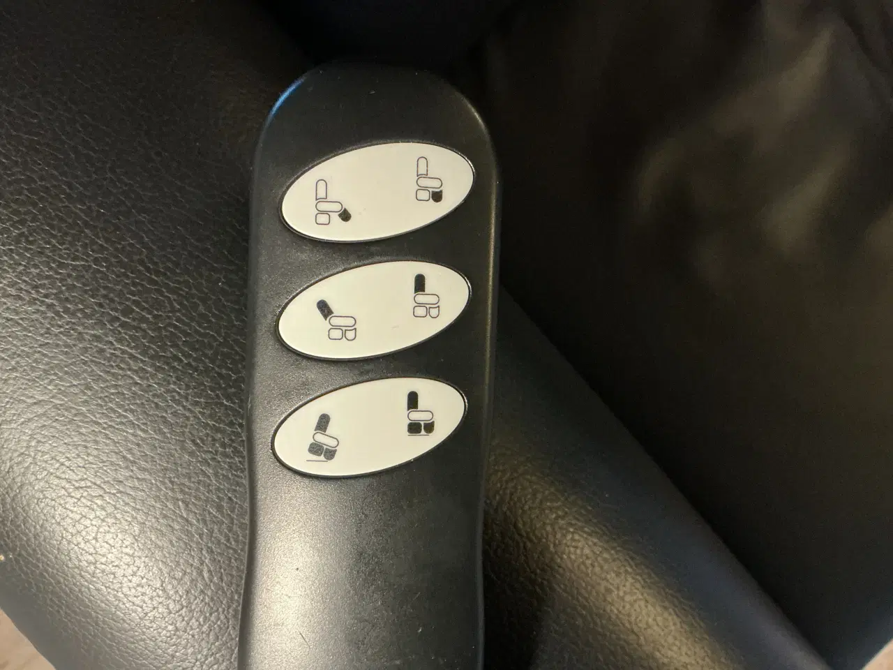 Billede 2 - Løftestol Himolla 8300 med 2 motore