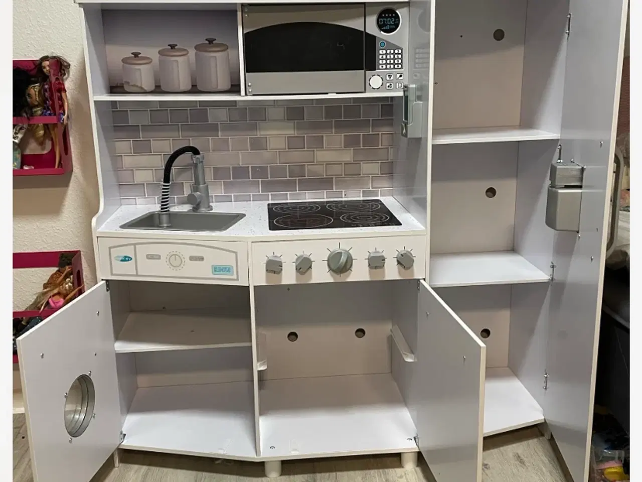 Billede 2 - Hvidt børnekøkken 