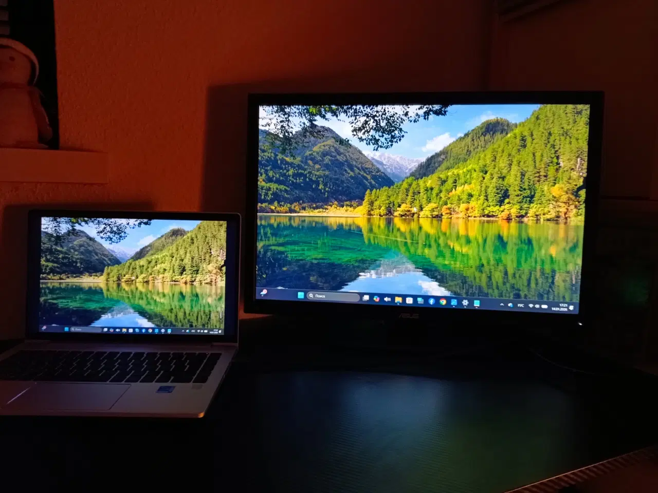 Billede 1 - ASUS skærm 24'' fra 2018-19 i flot stand