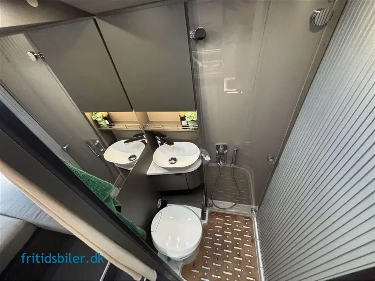 Billede 7 - 2025 - Bravia 636 140 Hk   Nok Danmarks fedeste campervan i en Bravia 636