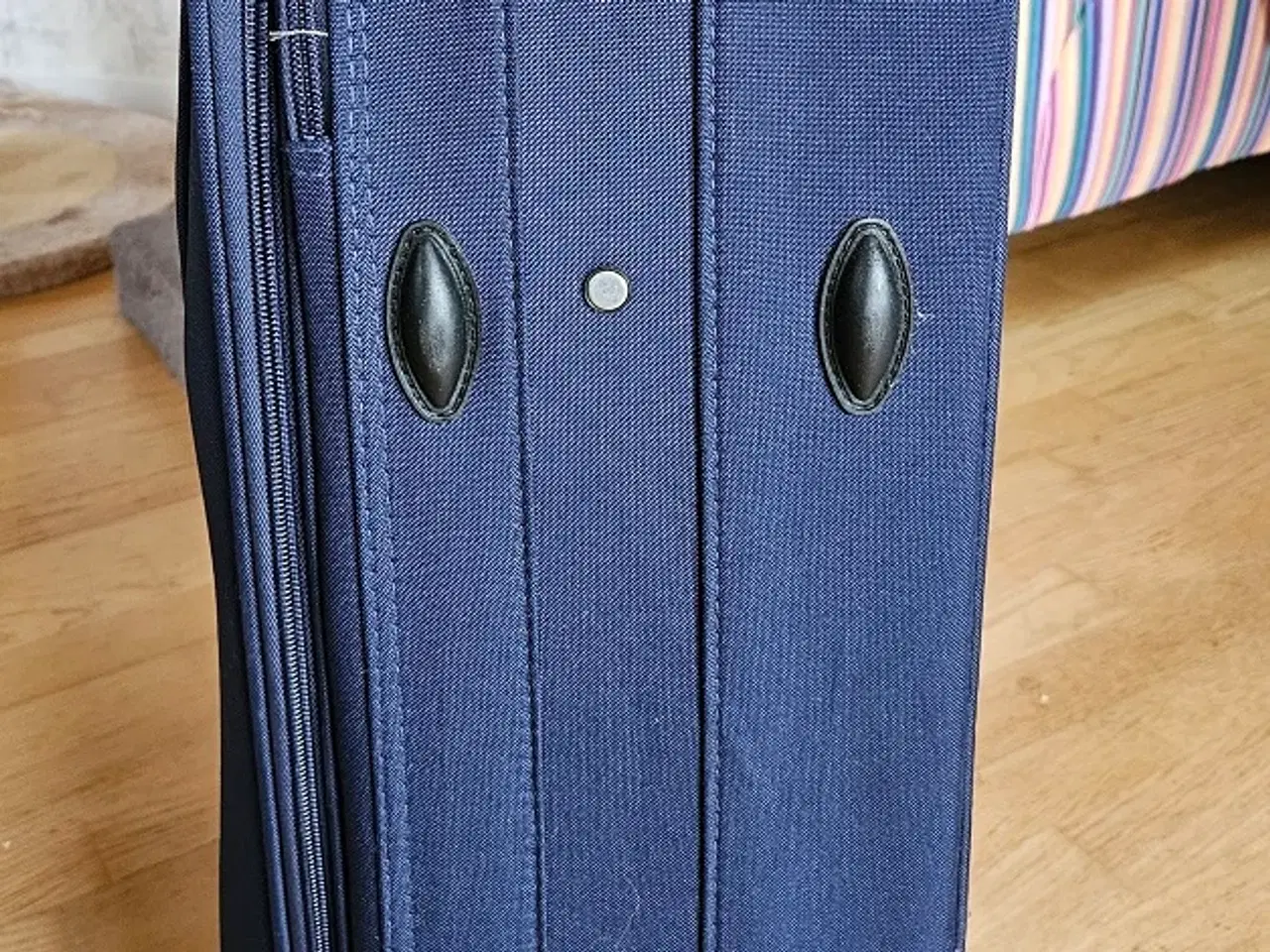 Billede 4 - Ny kuffert, mrk. Travel