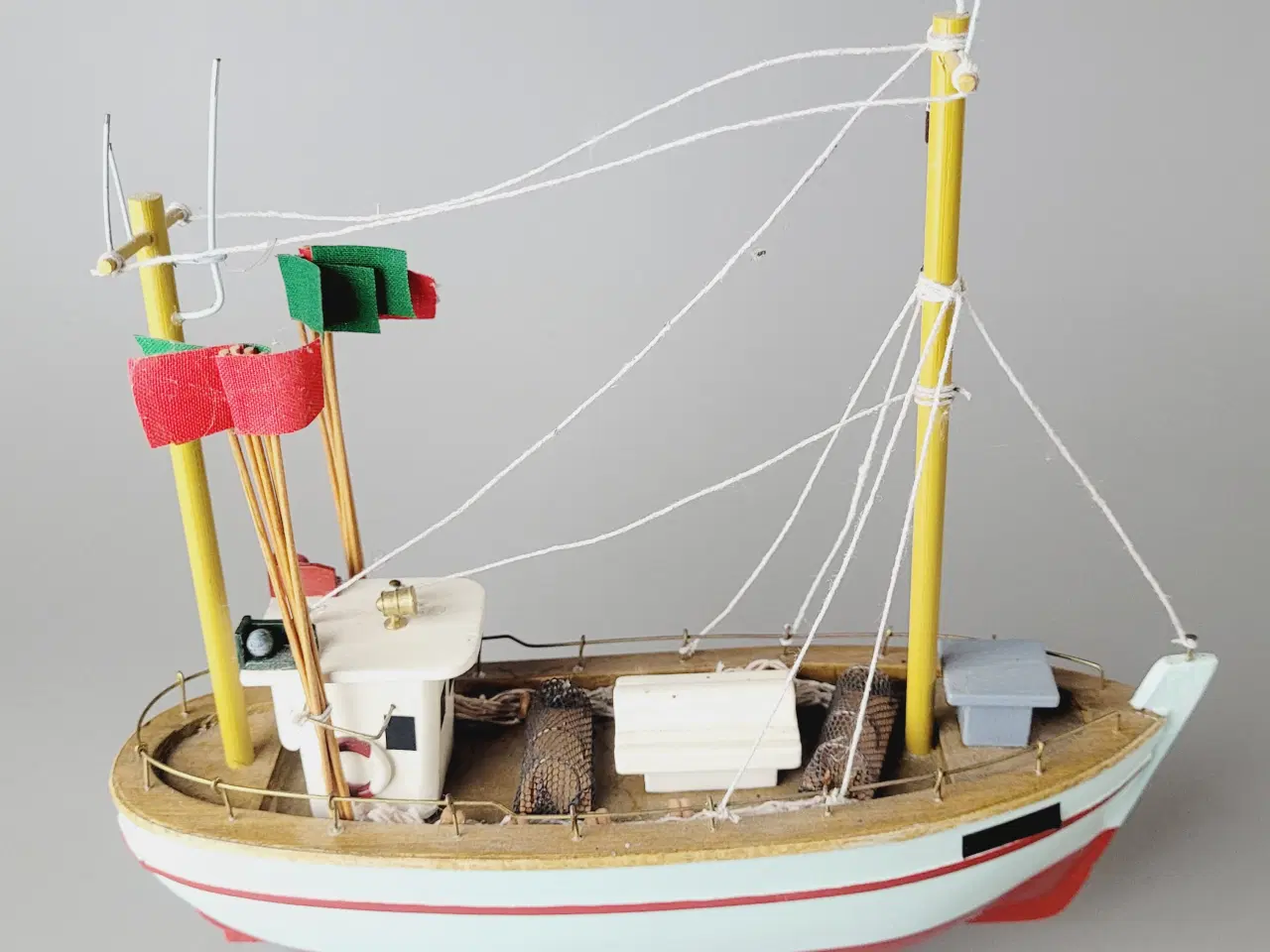 Billede 2 - ⭐️- Fin og detaljeret model af fiskekutter