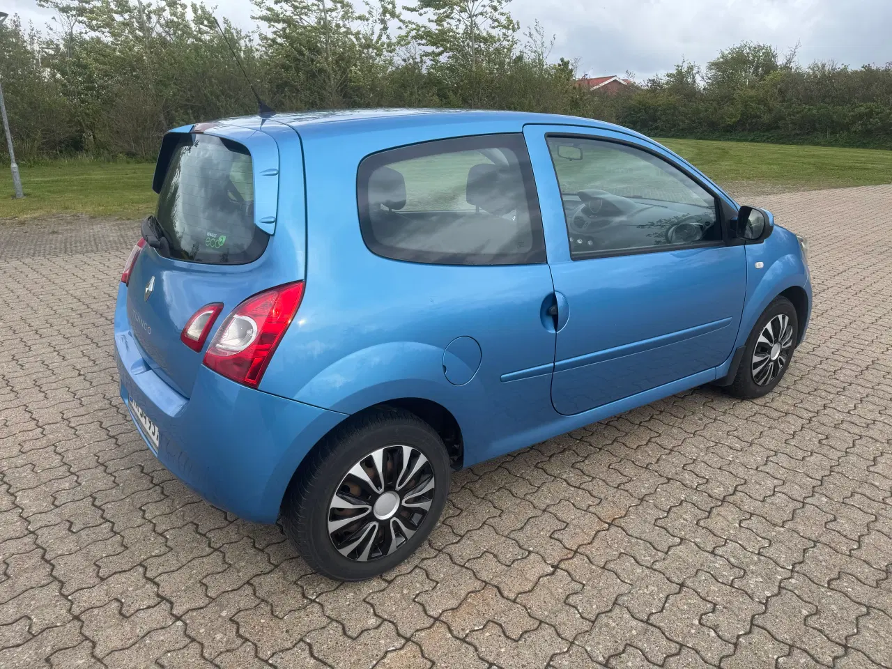 Billede 4 - Renault Twingo 1,5Dci årg 2012 nysynet 