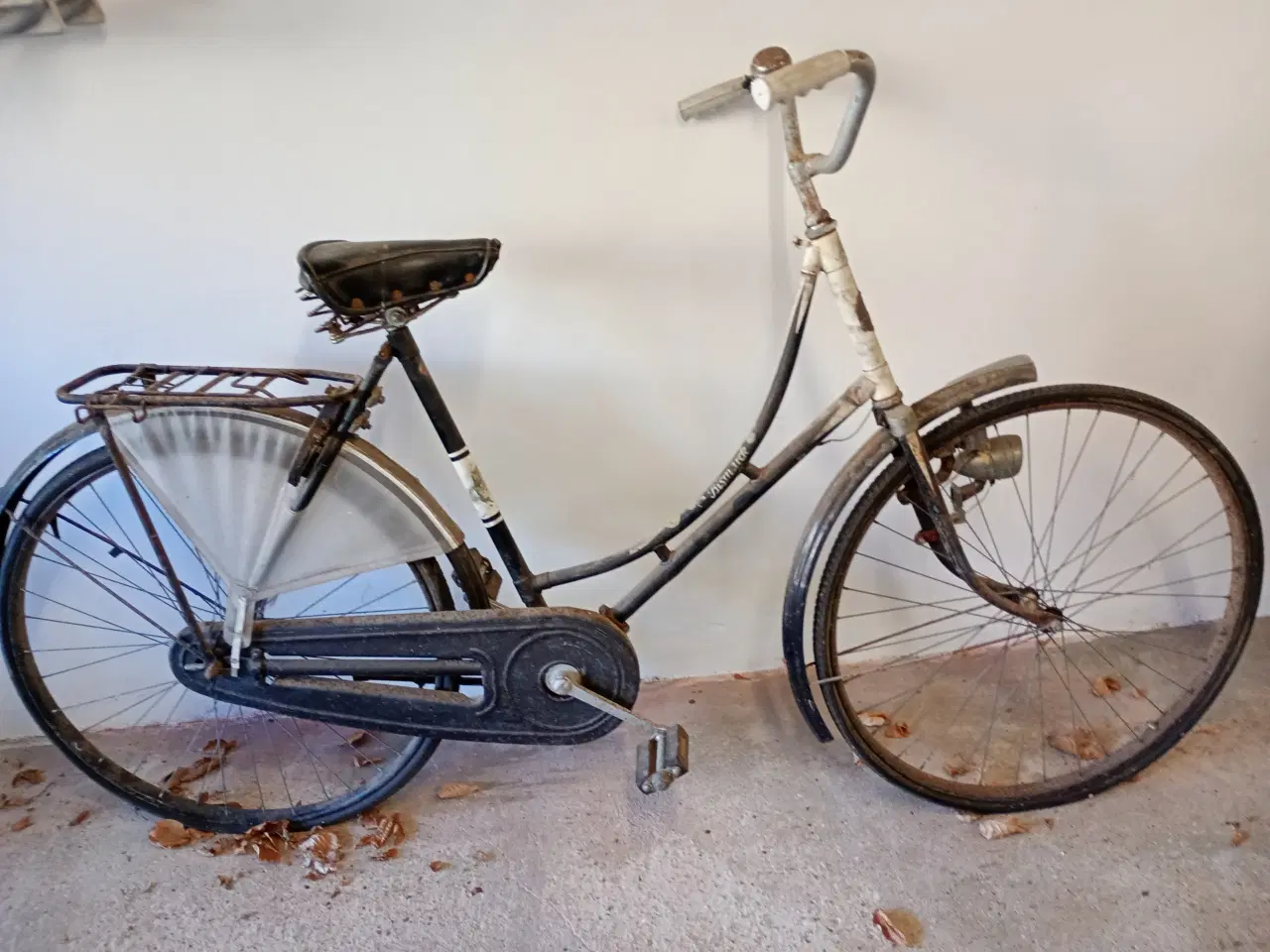 Billede 1 - Dame cykler med dynamo lygter