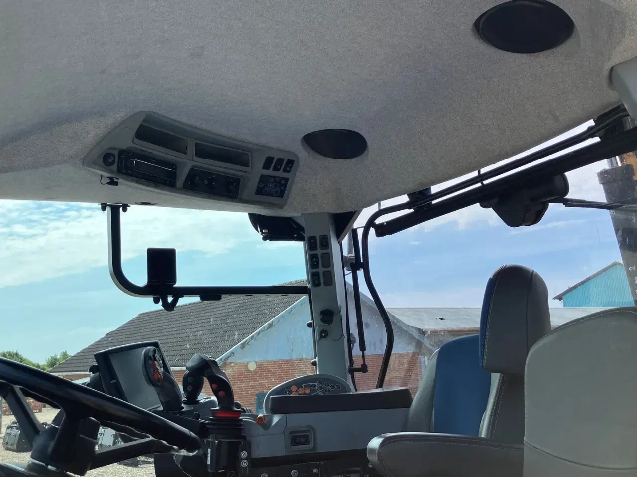 Billede 11 - New Holland T7.230 Autocommand med rabatklipperudstyr