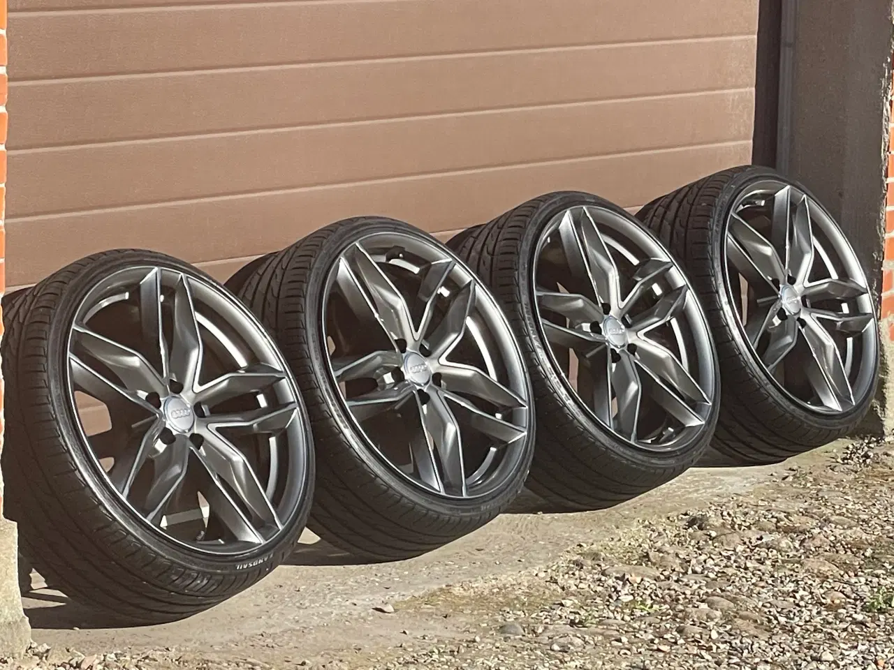 Billede 5 - Alufælge 245/30 R20 krydsmål 5x112 90% mønster