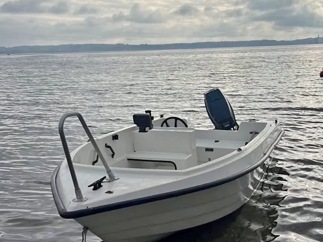 Billede 1 - Styrpultbåd 