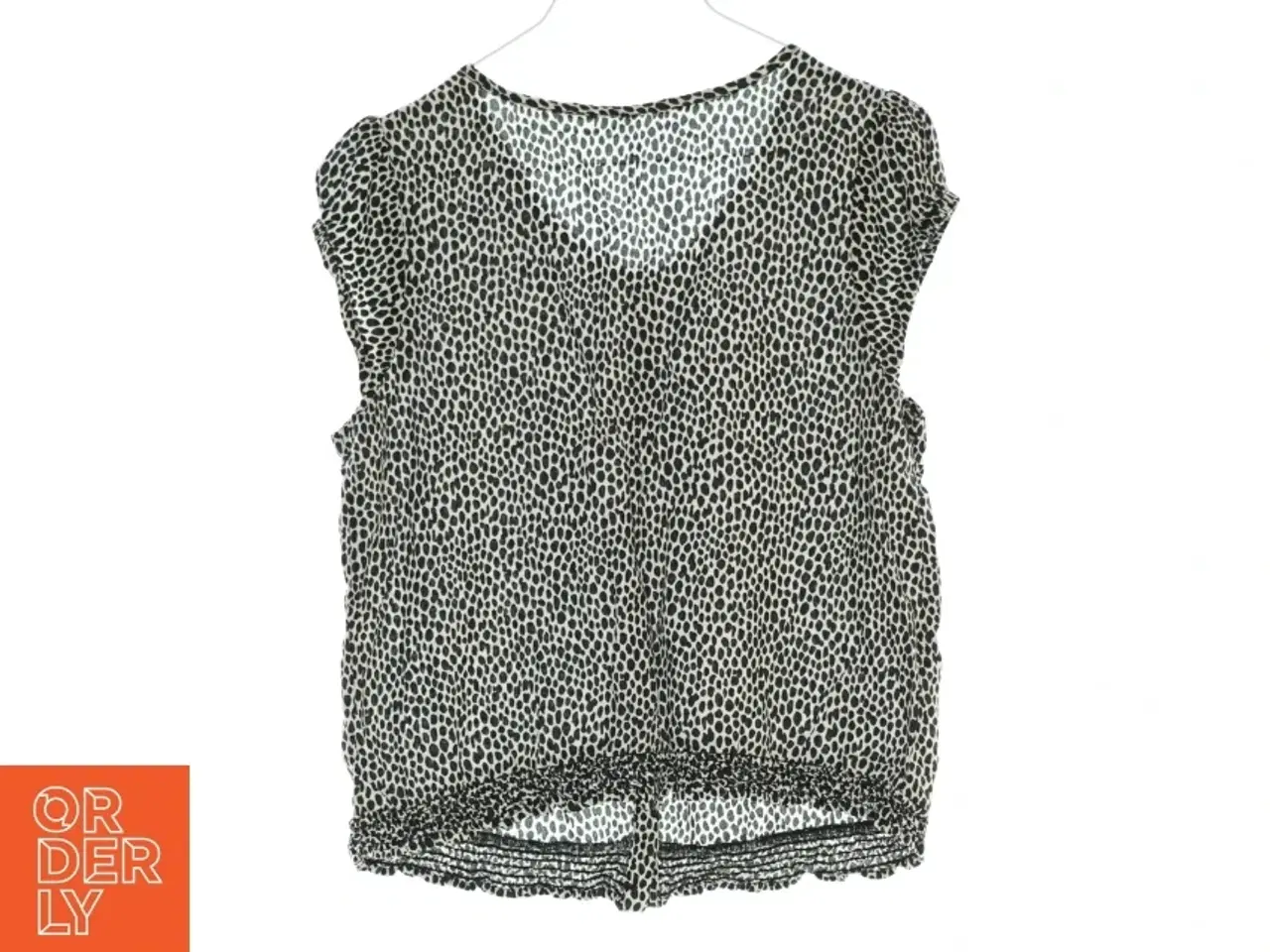 Billede 2 - Bluse med prikker (str. ca. 6 år)