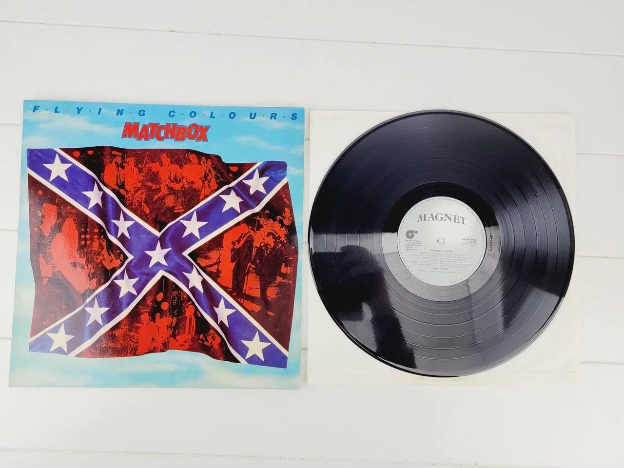 Billede 3 - LP - Flying Colours - Matchbox