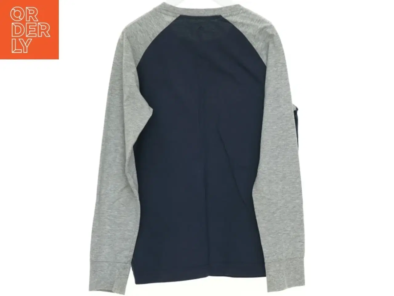 Billede 2 - Bluse fra Converse (str. 152 cm)