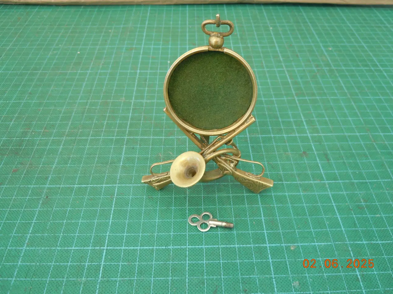 Billede 6 - Urholder til lommeur Bonn 1911 m. nøgle.
