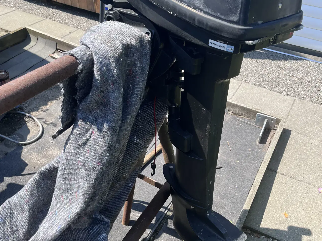 Billede 1 - Mercury 9.9 HK påhængsmotor til båd. Motoren er so