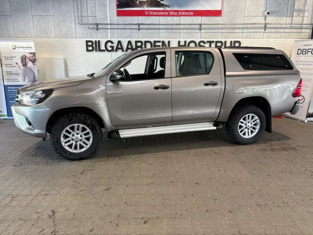 Billede 2 - Toyota HiLux 2,4 D-4D 150 T2 Db.Kab 4x4